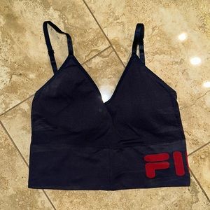 Women’s lightweight sports bra